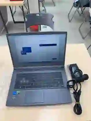 MSI Thin 15 B13VE-2824VN - Cũ đẹp - *******003227 - 1