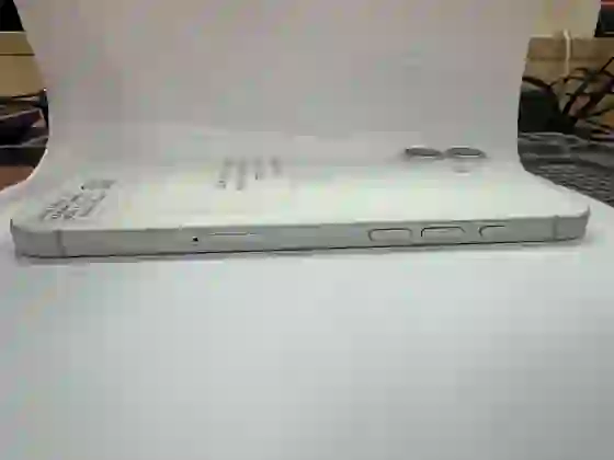 iPhone 16 Plus 128GB - Cũ trầy xước - Trắng - ****21FPG4 - 4