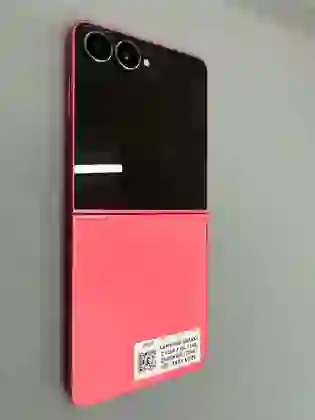 Samsung Galaxy Z Flip 7 5G 12GB 256GB - Đỏ - Cũ trầy xước - *********641375 - 4