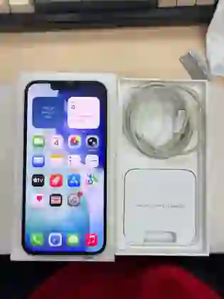 iPhone 13 128GB Chính hãng VN/A - Đã kích hoạt - Trắng - ****V4PGY2 - 1