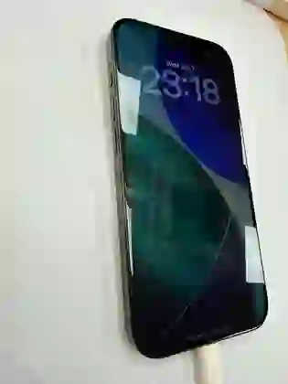 iPhone 15 Pro 256GB - Cũ trầy xước - Titan Đen - ****R67WQQ - 5