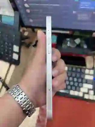 iPhone 14 Plus 256GB - Trắng - Cũ trầy xước - ****FHCR9V - 5