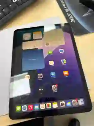 iPad Pro 11 inch 2022 M2 Wifi 256GB - Cũ Đẹp-Xám - ******22NRC9 - 1