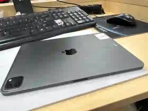 iPad Pro 11 inch 2022 M2 Wifi 256GB - Cũ Đẹp-Xám - ******22NRC9 - 4
