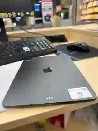 iPad Pro 11 inch 2022 M2 Wifi 256GB - Cũ Đẹp-Xám - ******22NRC9 - 7