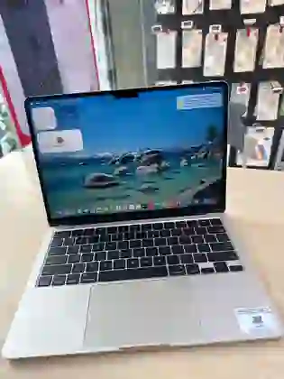 Macbook Air M4 13 inch 10CPU 10GPU 16GB 512GB 2025 VN/A - Đã kích hoạt - Trắng vàng - ****7WRDHR - 1