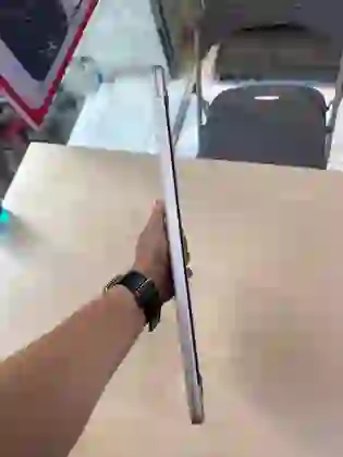 Macbook Air M4 13 inch 10CPU 10GPU 16GB 512GB 2025 VN/A - Đã kích hoạt - Trắng vàng - ****7WRDHR - 9