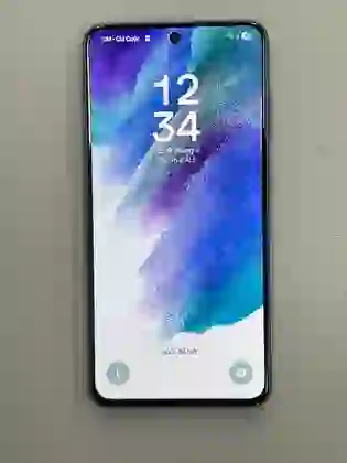 Samsung Galaxy S21 FE 6GB 128GB - Cũ Trầy Xước-Xám - *********394847 - 1