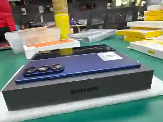 Samsung Galaxy Z Fold7 5G 12GB 256GB - Cũ trầy xước - Xanh Dương - *********641486 - 4