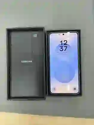 Samsung Galaxy S25 5G 12GB 256GB - Cũ trầy xước - Xanh Dương - *********558199 - 1