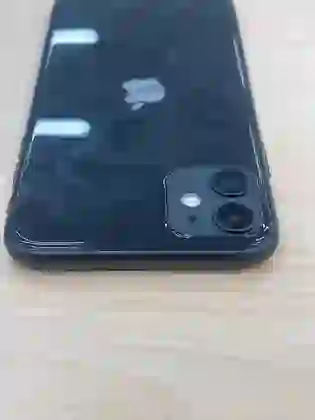 iPhone 11 128GB cũ trầy xước - *********879650 - 6