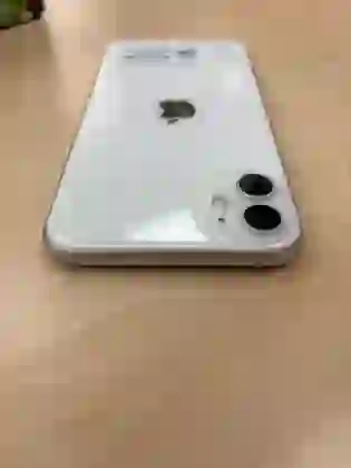 iPhone 11 128GB cũ đẹp - *********986707 - 6
