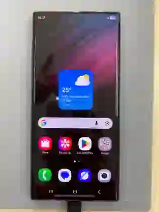 Samsung Galaxy S22 Ultra (12GB - 512GB) - Cũ Trầy Xước-Đen - *********562759 - 1