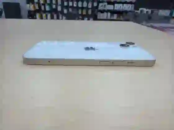 iPhone 13 128GB - Cũ xước cấn-Trắng - ****2K2K6W - 5
