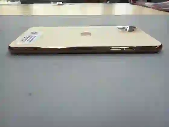 iPhone 11 Pro Max 256GB cũ trầy xước - *********593128 - 5