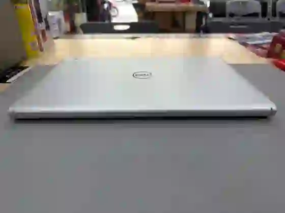 Laptop Dell 15 DC15250 71073959 - Đã kích hoạt - Bạc - *55jbc4 - 9