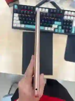 APPLE MACBOOK AIR M1 256GB 2020 VÀNG (MGND3) CŨ - TRẦY XƯỚC - ******7DQ6LC - 7