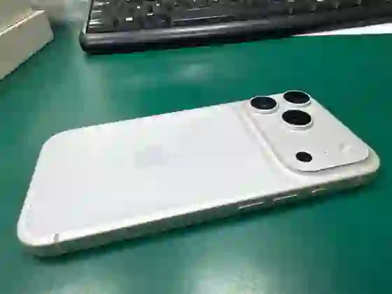 iPhone 17 Pro 512GB VN/A - Đã kích hoạt - Bạc - ****H69D1P - 5