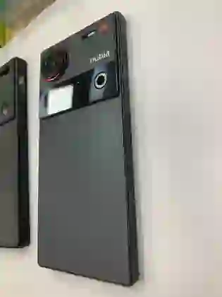 Nubia Z70 Ultra 5G 12GB 256GB - Cũ trầy xước - đen - *********396643 - 5