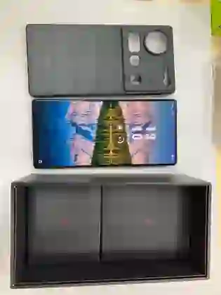 Nubia Z70 Ultra 5G 12GB 256GB - Cũ trầy xước - đen - *********396643 - 1