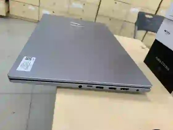 Laptop Asus Vivobook 15 OLED A1505VA-MA505W - Cũ trầy xước - *********15429A - 7