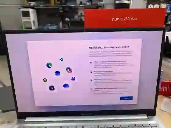 Laptop Asus Vivobook 15 OLED A1505VA-MA505W - Cũ trầy xước - *********15429A - 3
