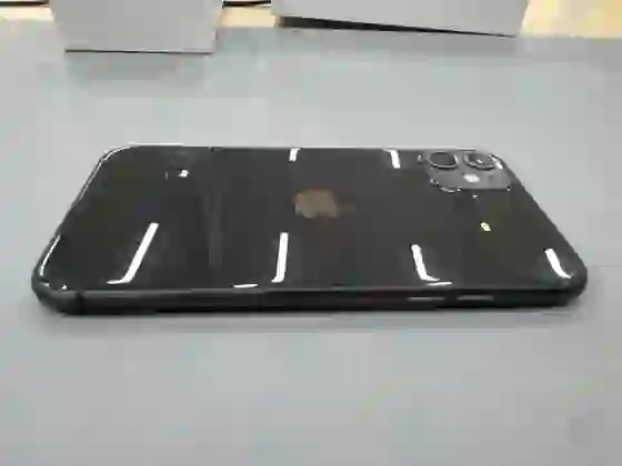 iPhone 11 64GB cũ trầy xước - ******EUN735 - 5
