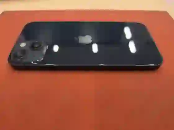 iPhone 13 256GB cũ trầy xước - *********746427 - 4