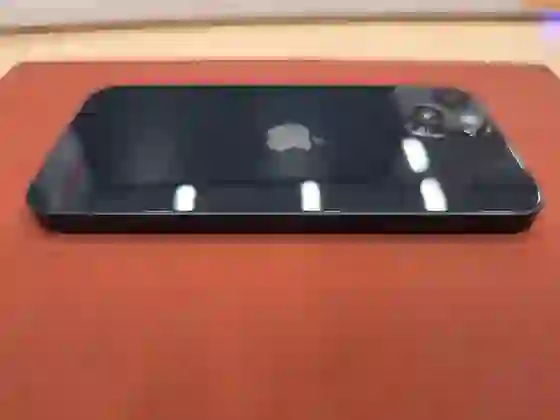 iPhone 13 256GB cũ trầy xước - *********746427 - 5