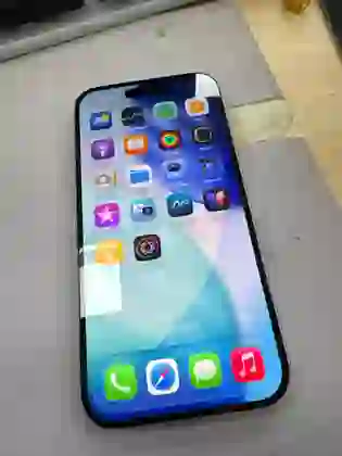 iPhone 16 256GB - Cũ xước cấn - Trắng - ****J2FFHR - 1