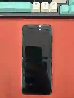 Samsung Galaxy Z Flip5 512GB - Cũ Đẹp-Kem - *********608463 - 2