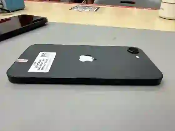 iPhone 16E 128GB - Cũ đẹp - Đen - ****NT2XC4 - 4
