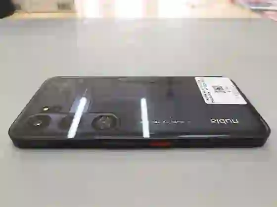 Nubia Neo 5 GT 12GB 256GB - Đã kích hoạt - đen - *********637027 - 4