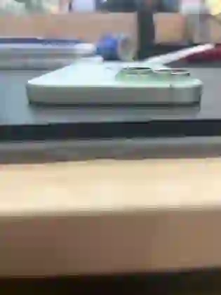 iPhone 15 128GB - Cũ Trầy Xước - Xanh Lá - ****4KC0H0 - 7