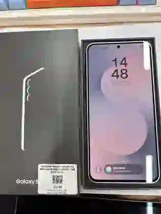 Samsung Galaxy S25 FE 5G 8GB 128GB - Đã kích hoạt - Trắng - *********990980 - 1