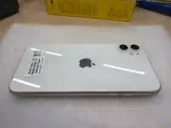iPhone 11 128GB cũ trầy xước - ******VDN73F - 4