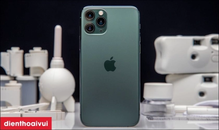wp-content/uploads/2022/11/iphone-11-pro-256gb-cu-dep-5.jpg