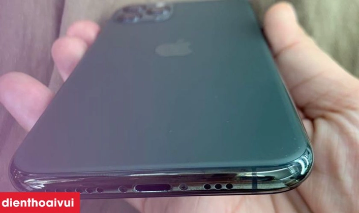 wp-content/uploads/2022/11/iphone-11-pro-max-256gb-cu-dep-3.jpg