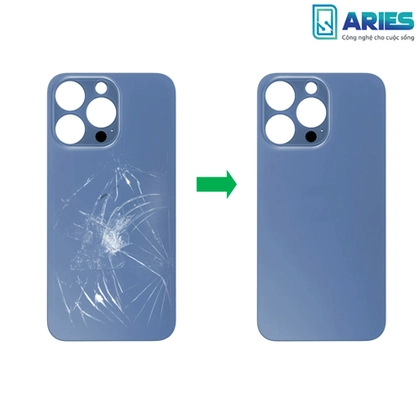 kính lưng iPhone 13 chính hãng Aries 1