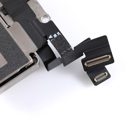 camera sau iPhone 16 Pro Max chính hãng GENA 8