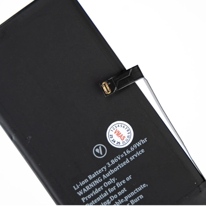 pin iPhone 14 Plus chính hãng Vmas 8