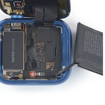 wp-content/uploads/images/products/244508/thay-pin-apple-watch-series-7-17903235664479.png