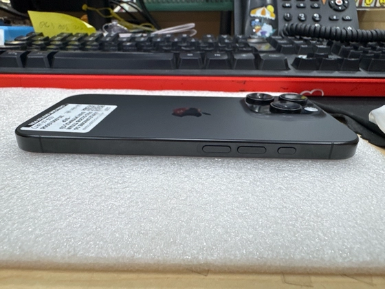 iPhone 16 Pro 512GB - Cũ đẹp - Titan Đen - 7GM661 - 4