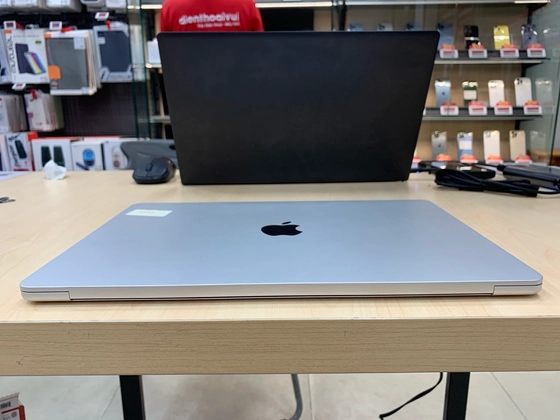 Macbook Air M3 15 inch 8CPU 10GPU 16GB 512GB 2024 - Cũ trầy xước - Bạc - K4JTV5 - 8