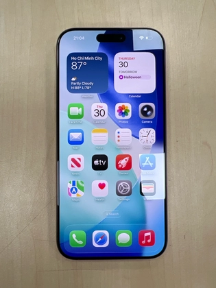 iPhone 16 Pro Max 256GB - Cũ trầy xước - Titan vàng - 2GXV91 - 1