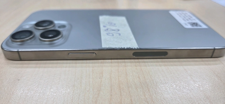 iPhone 15 Pro Max 256GB - Titan Tự Nhiên - Cũ Xước Cấn - MR9LW4 - 5