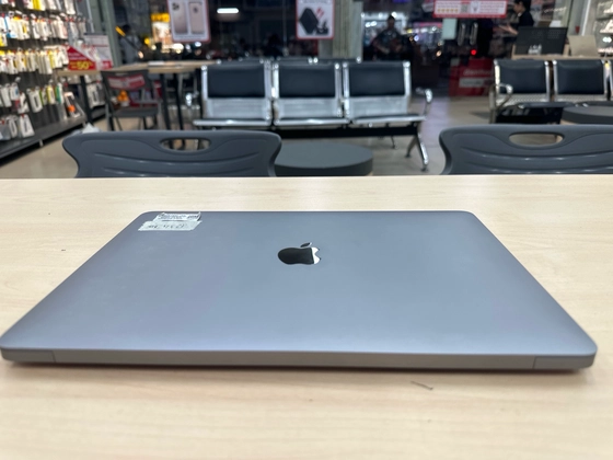 APPLE MACBOOK AIR M1 256GB 2020 XÁM (MGN63) CŨ - TRẦY XƯỚC - AAQ6L4 - 9
