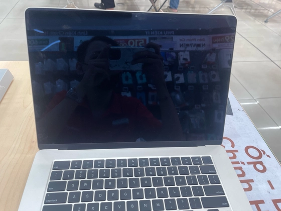 Macbook Air M3 15 inch 8CPU 10GPU 8GB 256GB 2024 - Cũ đẹp - Trắng Vàng - P72G7Q - 1