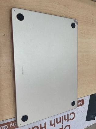 Macbook Air M3 15 inch 8CPU 10GPU 8GB 256GB 2024 - Cũ đẹp - Trắng Vàng - P72G7Q - 9