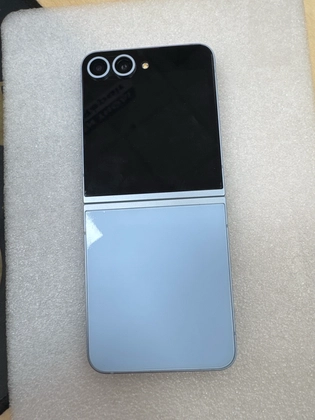 Samsung Galaxy Z Flip6 5G 256GB - Cũ đẹp - Xanh Dương - 299289 - 3